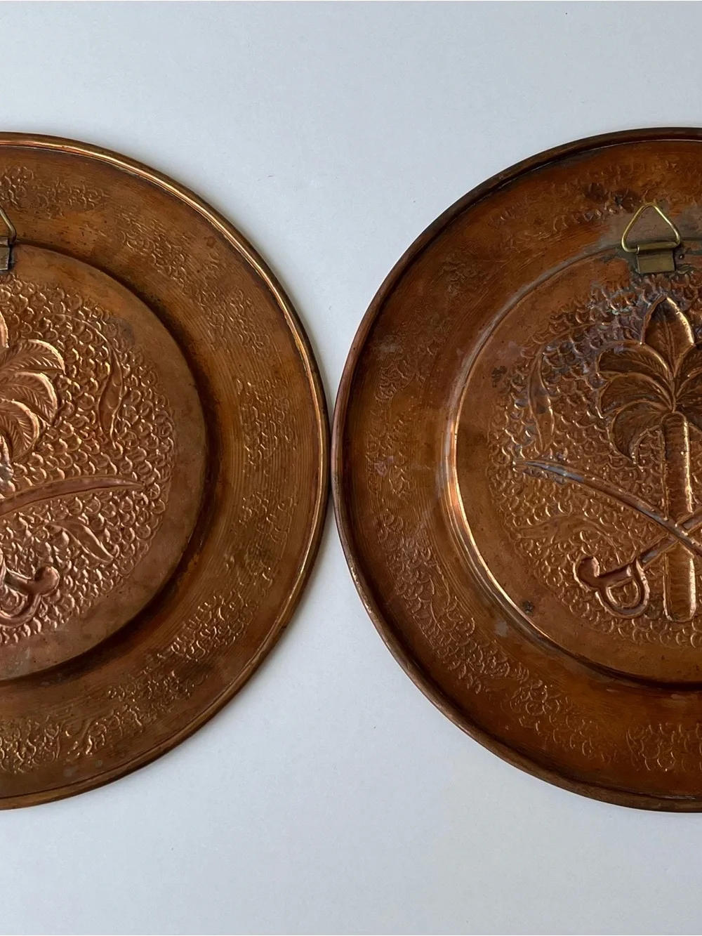 N/A handcrafted decorative